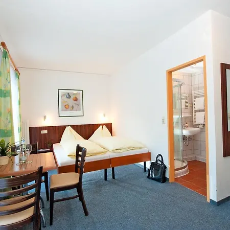 호텔 Park Gastein Gratis Getraenke Und Parkplatz 2*